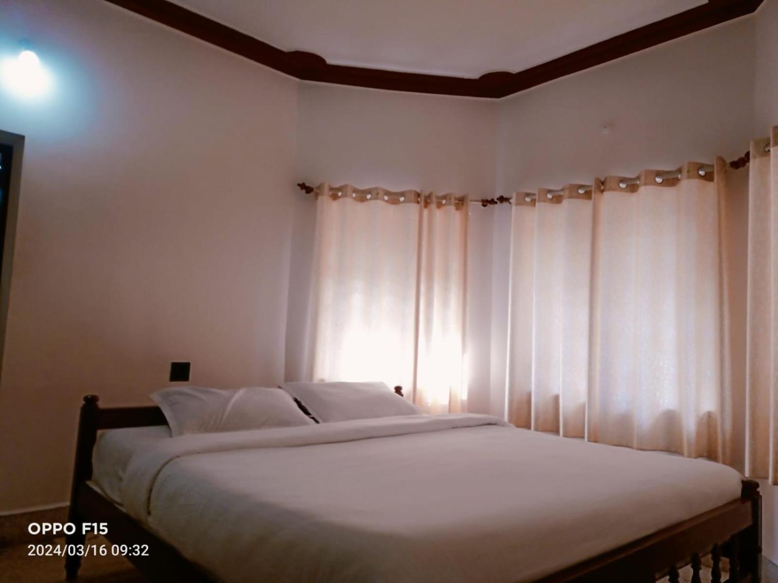 Streaming Valley Independent Coffee Estate Stay Madikeri Exterior photo